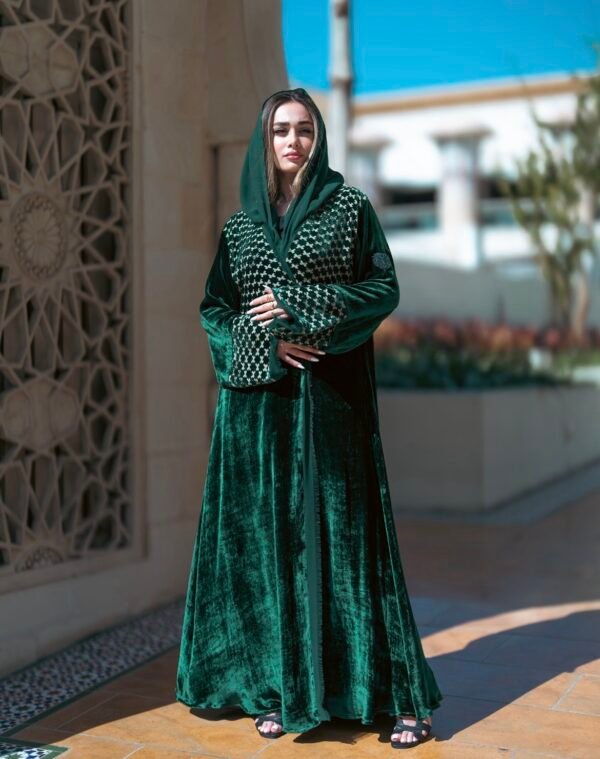 Arabesque Legacy - Look 8 - Image 3