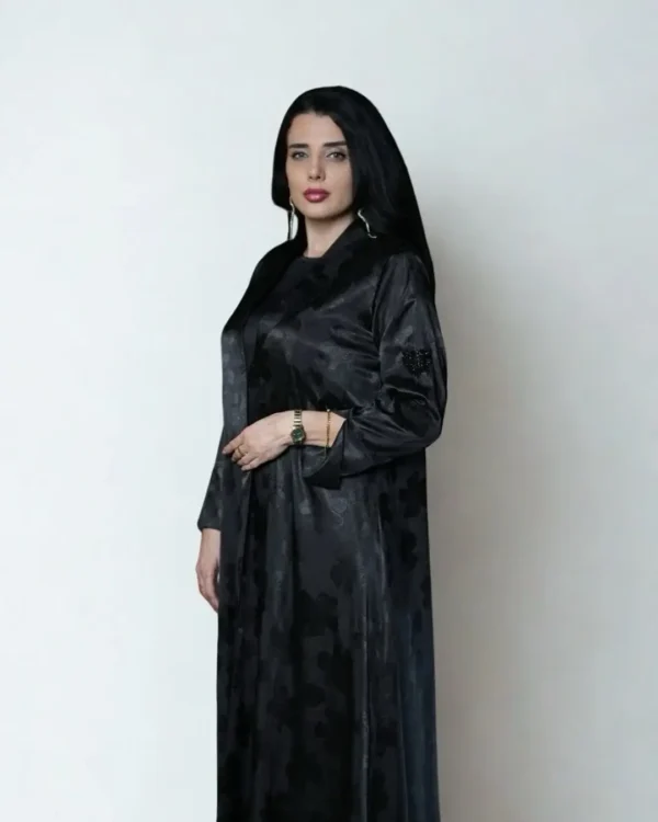 Black Swan – luxury abaya by Balqees
